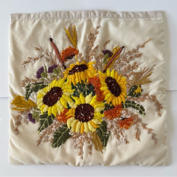 Vintage Other - Vintage Sunflower Yarn Embroidery‎ Boho Wall Hanging Textile art Decor